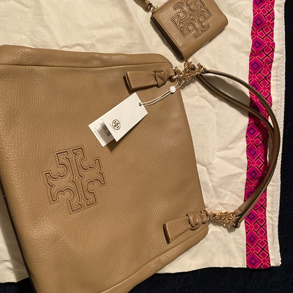 Tory Burch Harper tote with matching wallet new with tags - Picture 7 of 7